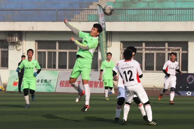 亚历山大绝杀雷霆险胜尼克斯 国王送爵士9连败