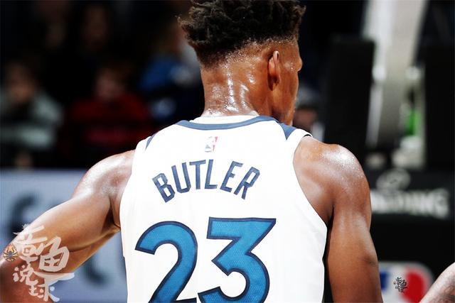 广东3人被罚下不敌江苏 林崴22+7同曦胜四川